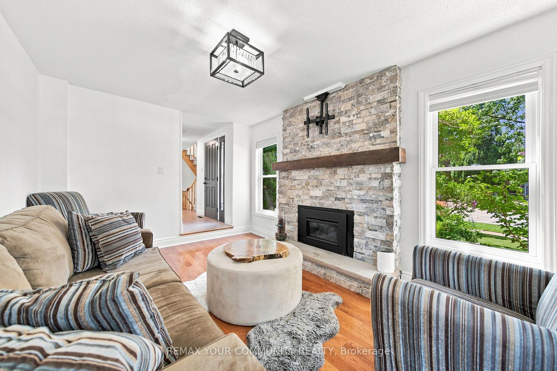 Photo 16 of 1544 Greenbriar Drive, Oakville, Glen Abbey — HOMEH