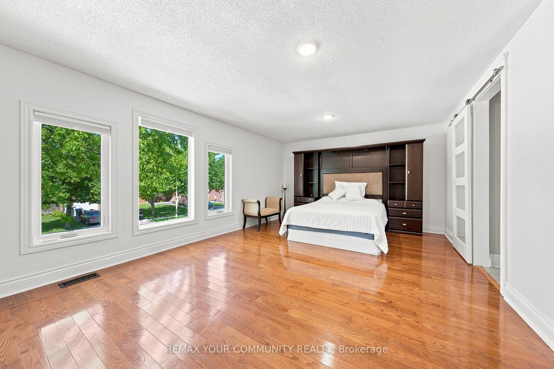 Photo 20 of 1544 Greenbriar Drive, Oakville, Glen Abbey — HOMEH