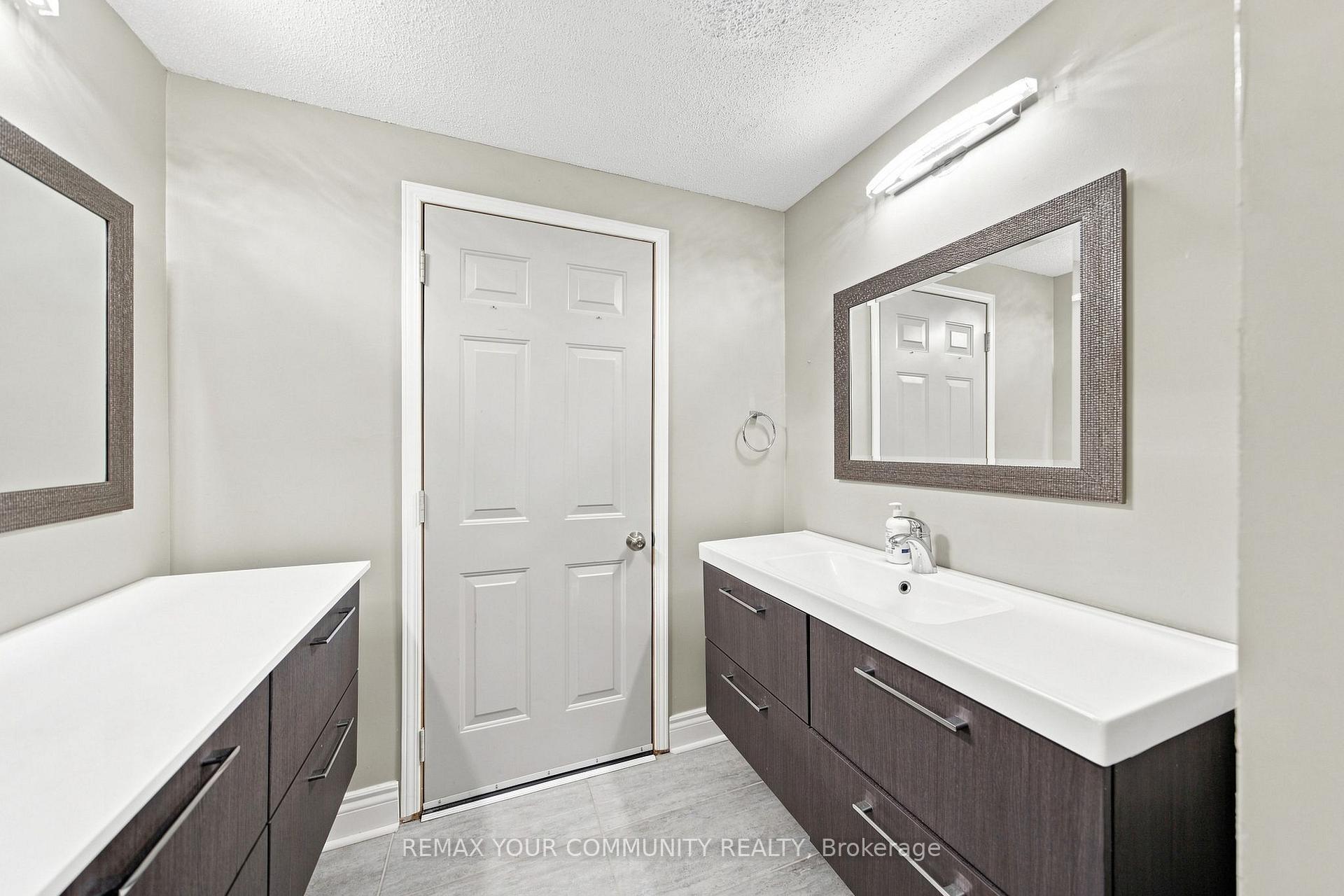 Photo 23 of 1544 Greenbriar Drive, Oakville, Glen Abbey — HOMEH