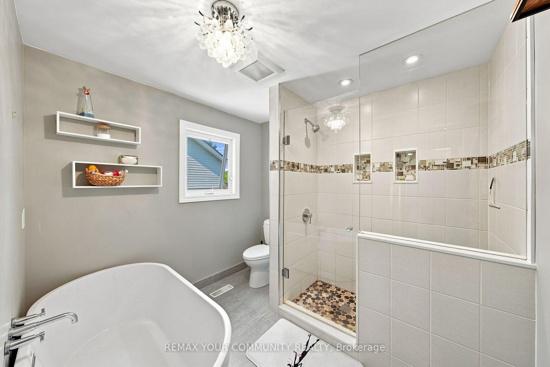 Photo 24 of 1544 Greenbriar Drive, Oakville, Glen Abbey — HOMEH