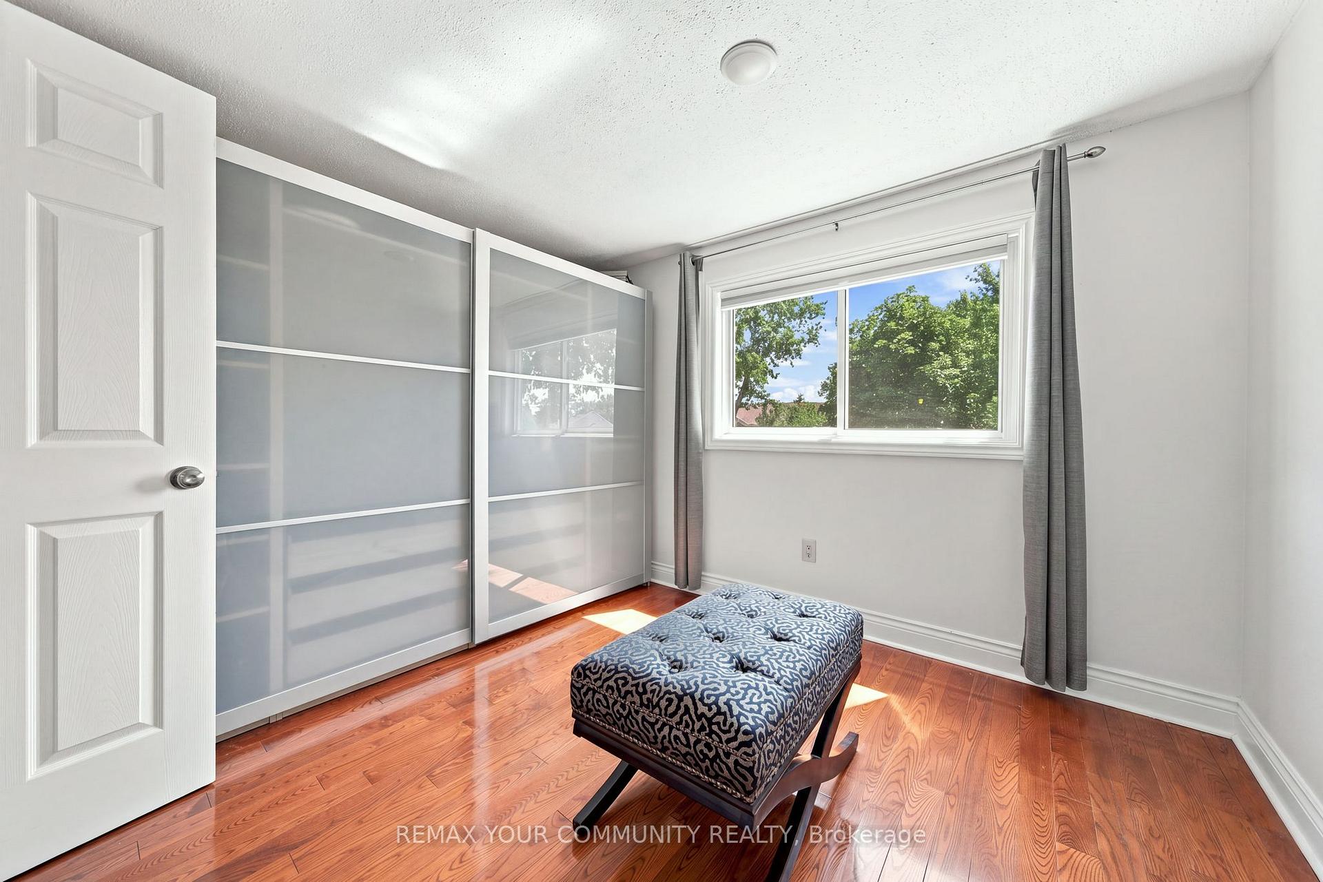 Photo 27 of 1544 Greenbriar Drive, Oakville, Glen Abbey — HOMEH