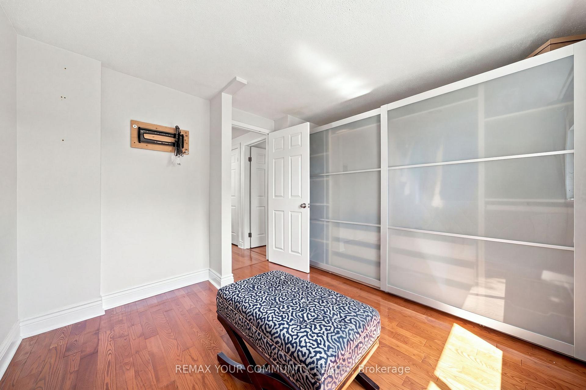 Photo 28 of 1544 Greenbriar Drive, Oakville, Glen Abbey — HOMEH