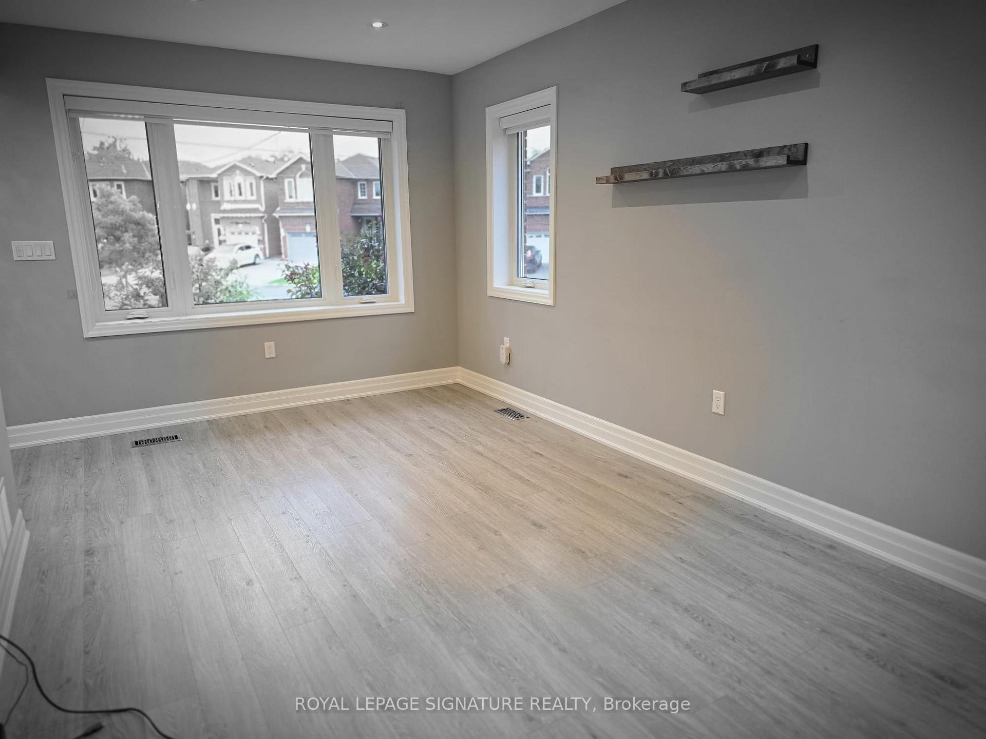 Photo 9 of Unit Upper, 141 Phillip Avenue, Scarborough, Birchcliffe-Cliffside — HOMEH