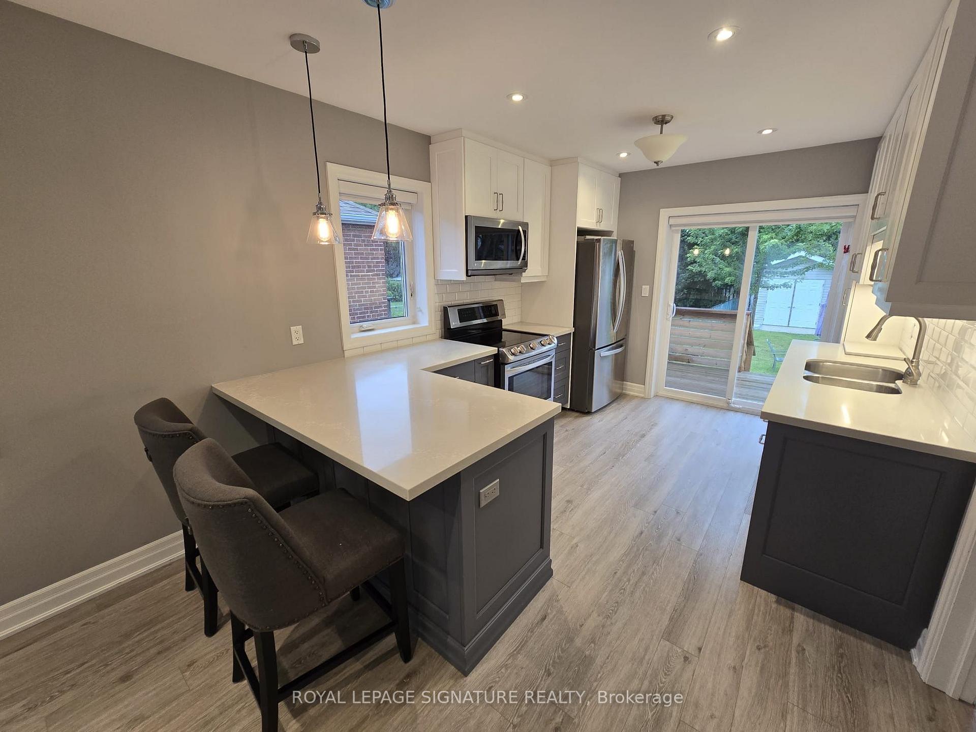 Photo 18 of Unit Upper, 141 Phillip Avenue, Scarborough, Birchcliffe-Cliffside — HOMEH