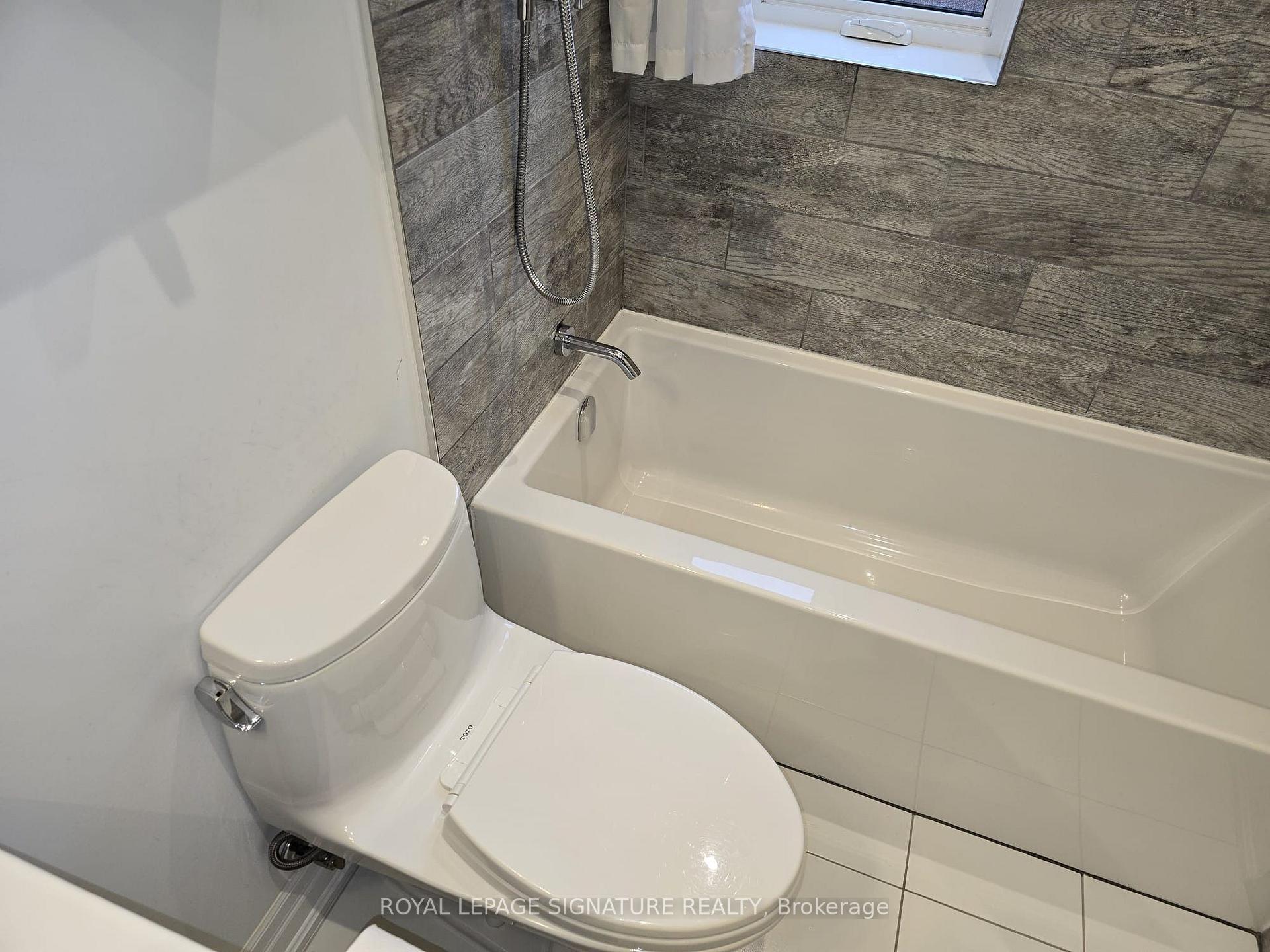 Photo 28 of Unit Upper, 141 Phillip Avenue, Scarborough, Birchcliffe-Cliffside — HOMEH