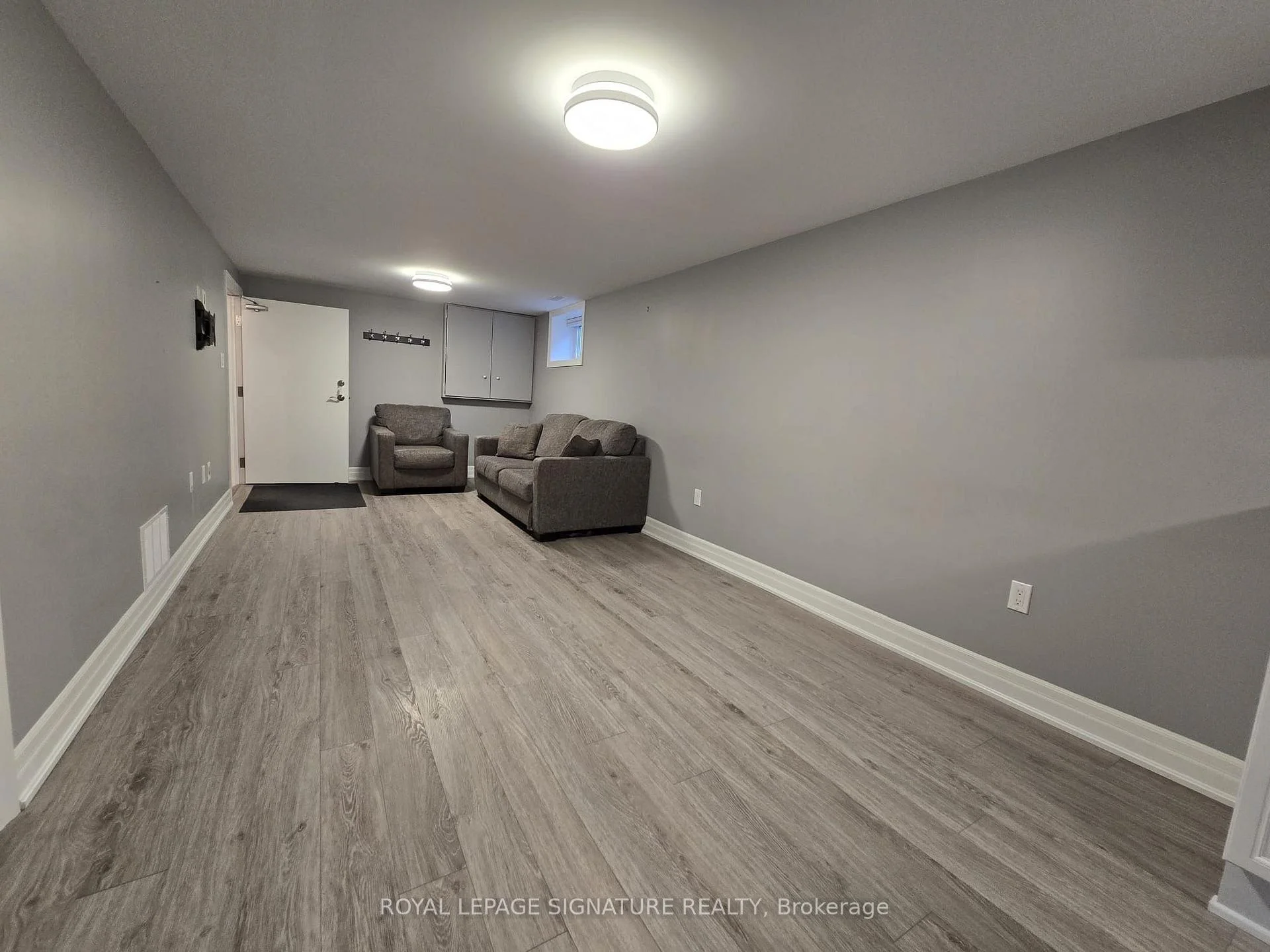 Photo 4 of Unit Upper, 141 Phillip Avenue, Scarborough, Birchcliffe-Cliffside — HOMEH