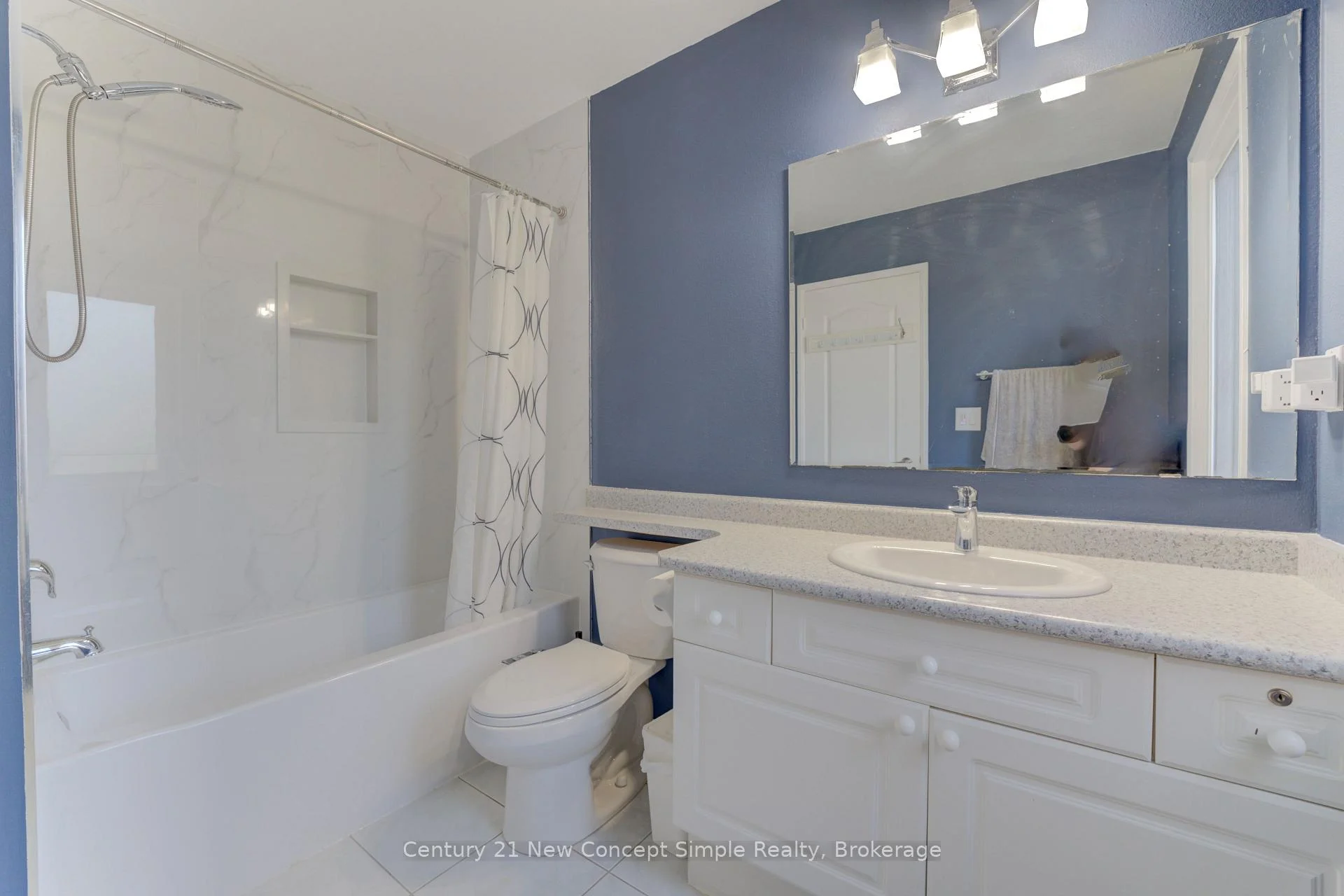 Photo 26 of Unit S, 18 Castlemore Avenue, Markham, Berczy — HOMEH