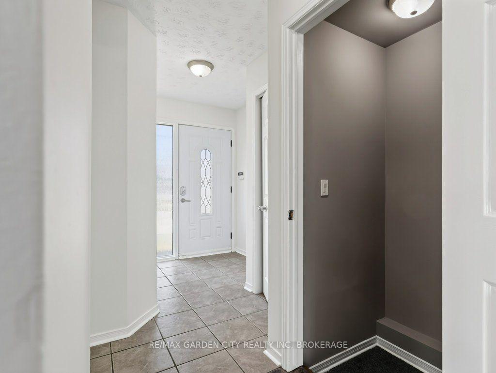 Photo 7 of 211 Morton Street S, Thorold, Allanburg/Thorold South — HOMEH