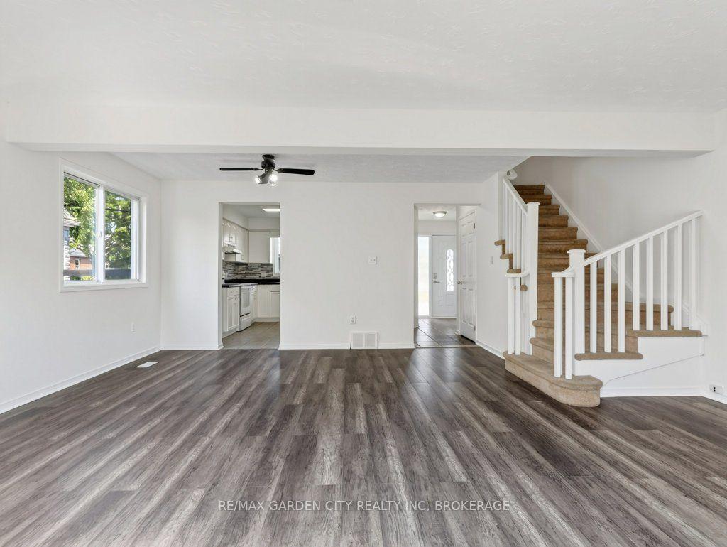 Photo 8 of 211 Morton Street S, Thorold, Allanburg/Thorold South — HOMEH