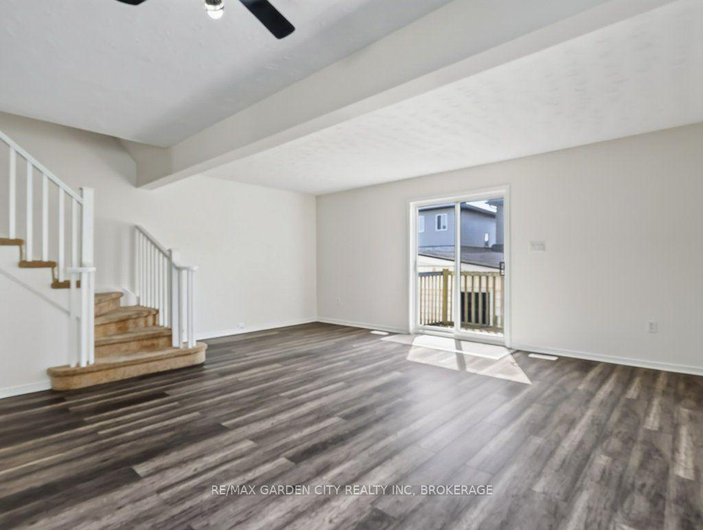 Photo 10 of 211 Morton Street S, Thorold, Allanburg/Thorold South — HOMEH