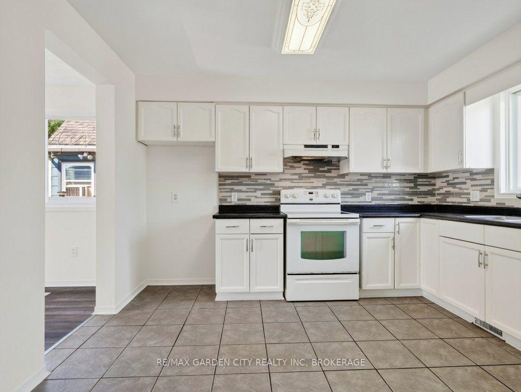 Photo 15 of 211 Morton Street S, Thorold, Allanburg/Thorold South — HOMEH