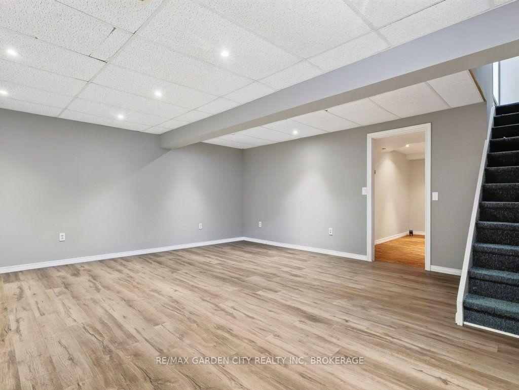 Photo 39 of 211 Morton Street S, Thorold, Allanburg/Thorold South — HOMEH
