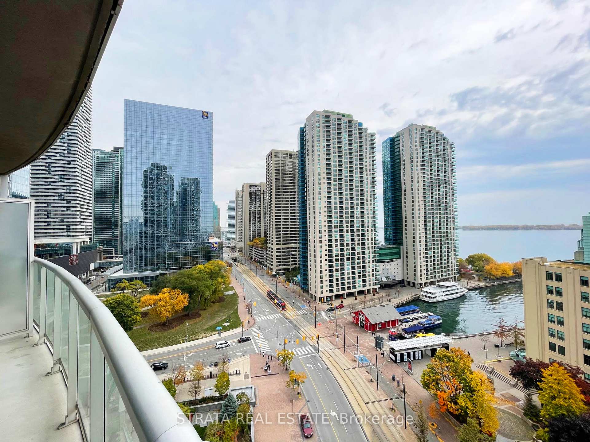 Photo 11 of Unit 1505, 208 Queens Quay W, Toronto, Waterfront Communities — HOMEH