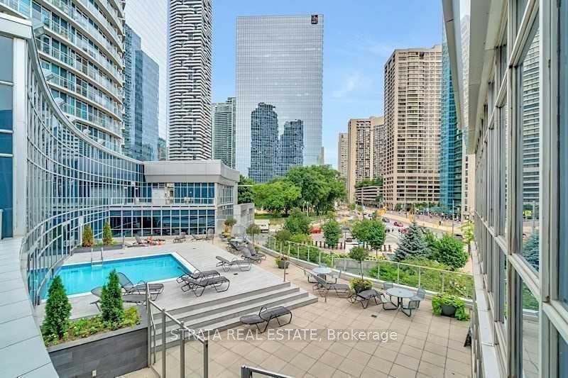 Photo 13 of Unit 1505, 208 Queens Quay W, Toronto, Waterfront Communities — HOMEH