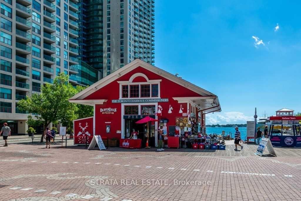 Photo 16 of Unit 1505, 208 Queens Quay W, Toronto, Waterfront Communities — HOMEH