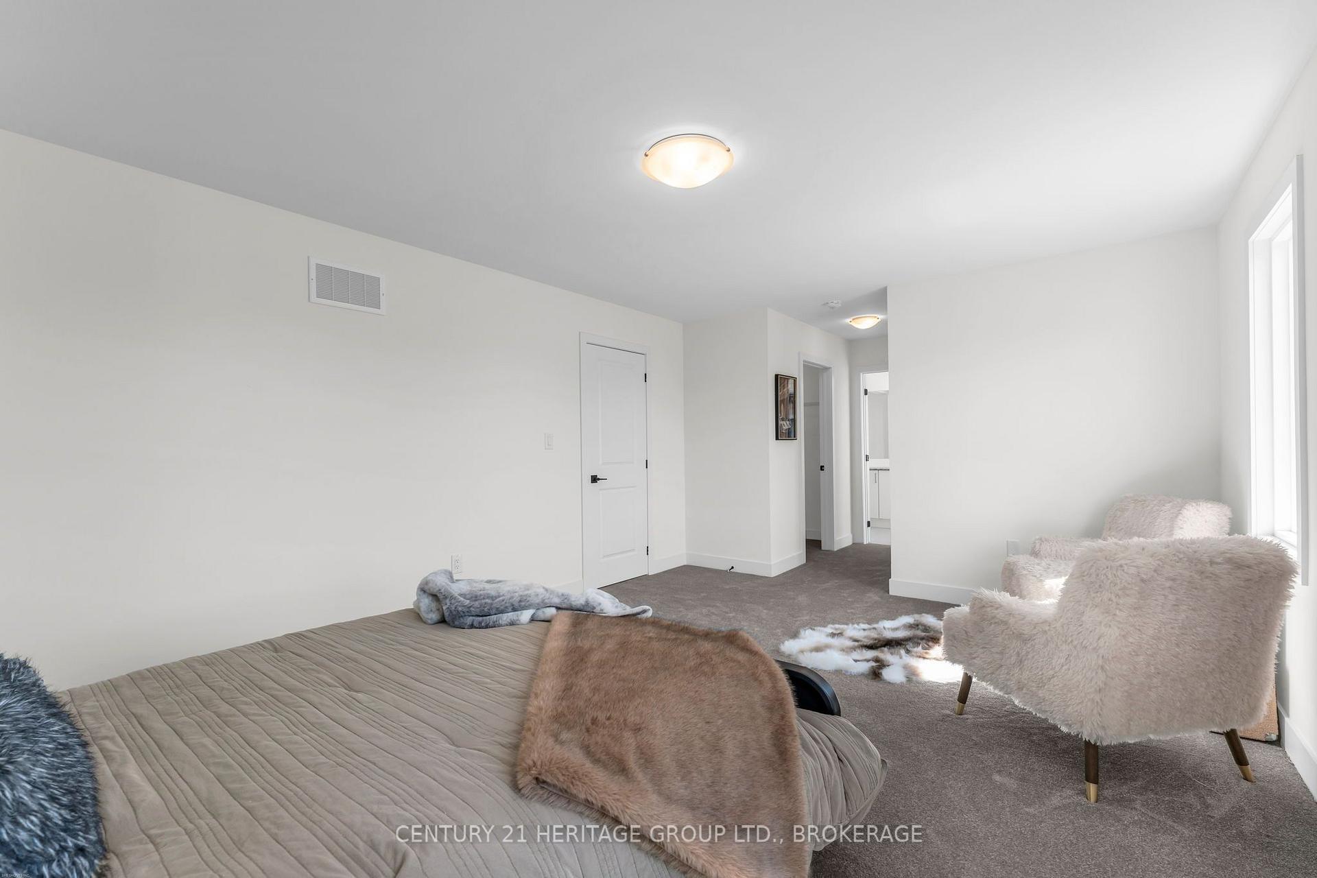 Photo 33 of 75 Creighton Drive, Loyalist, Odessa — HOMEH