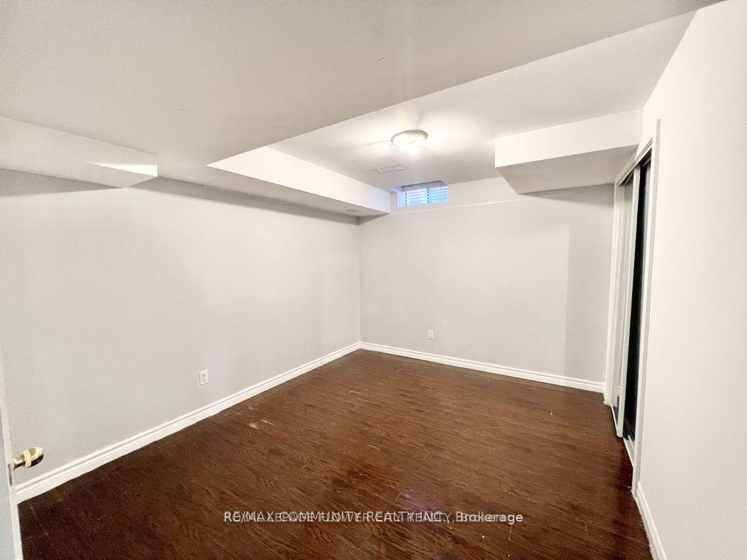 Photo 11 of Unit Bsmt, 21 Midvale Road, Brampton, Fletcher's Meadow — HOMEH
