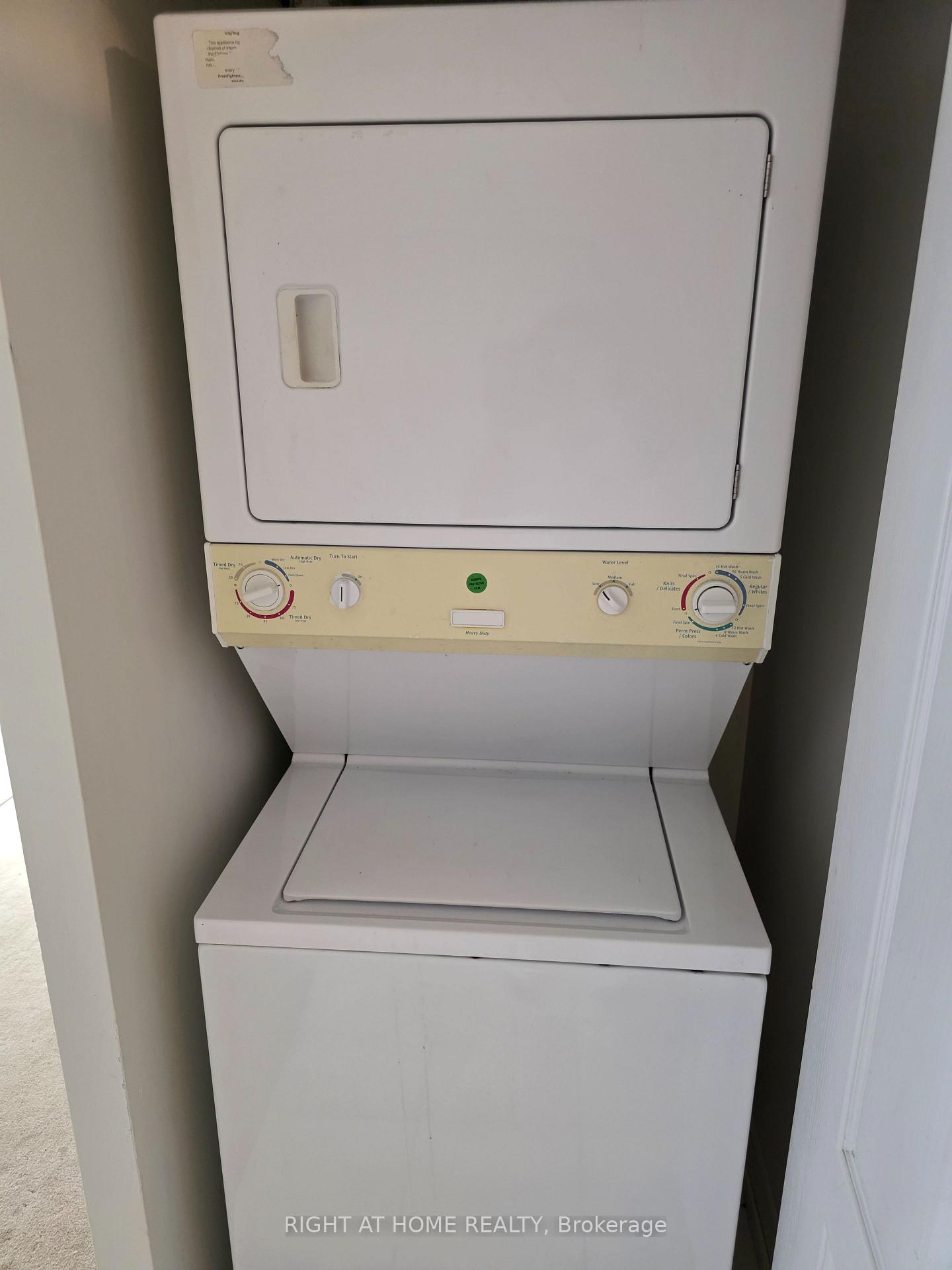 Photo 15 of Unit 1014, 3 Rean Drive, North York, Bayview Village — HOMEH