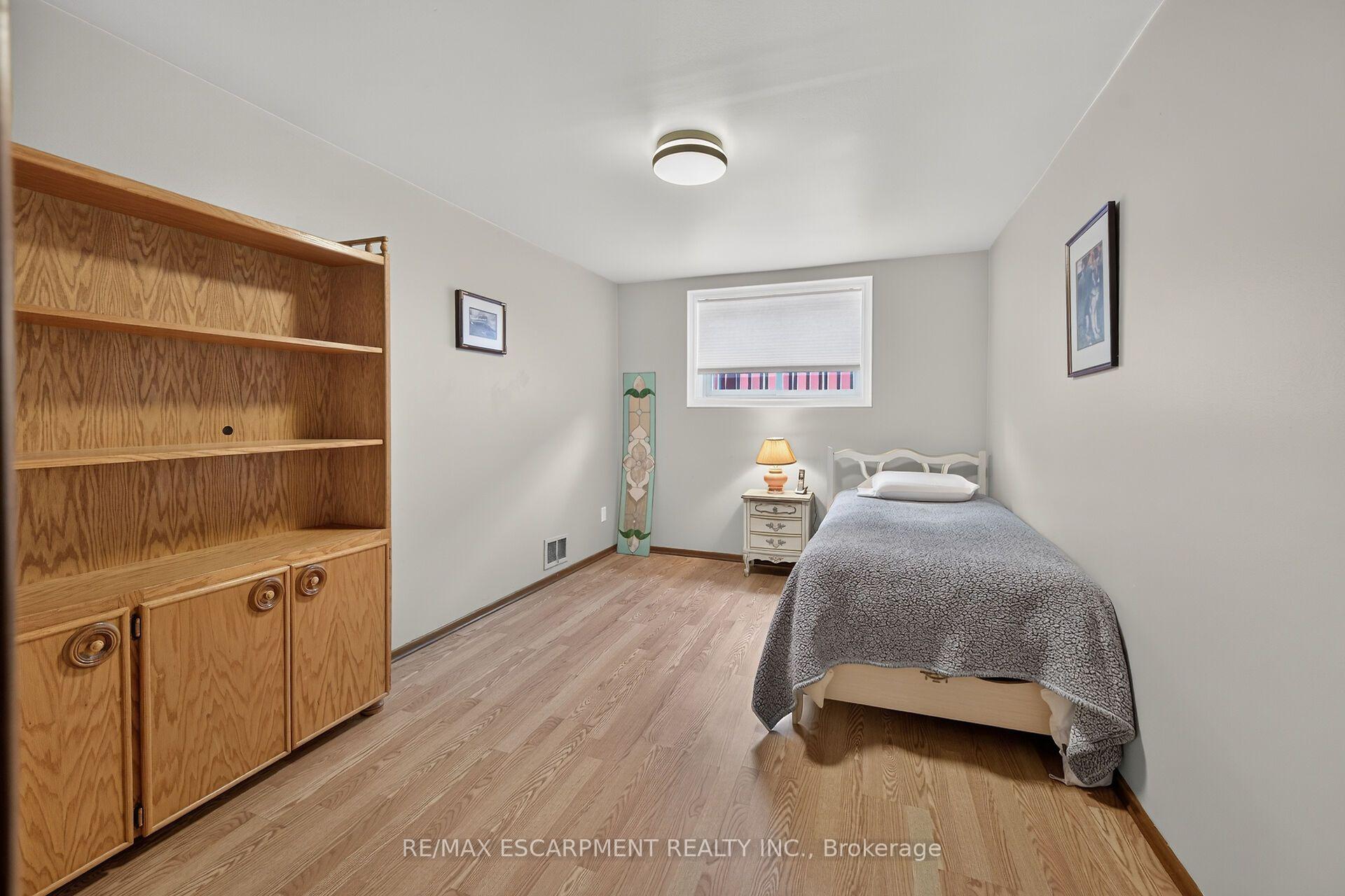 Photo 39 of 39 Algonquin Court, Hamilton, King's Forest Upper — HOMEH