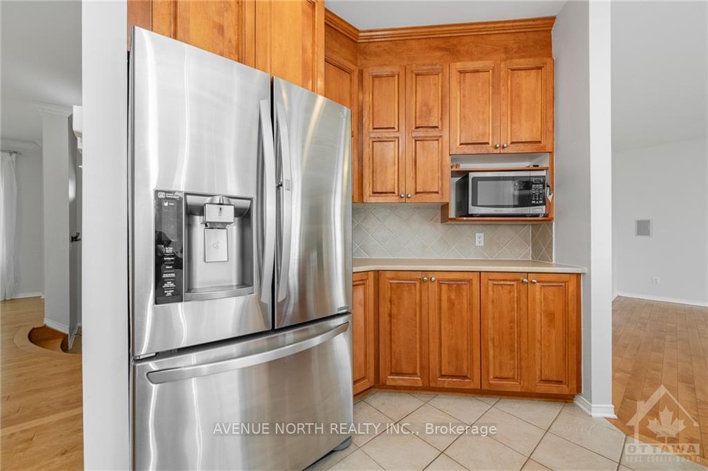 Photo 10 of 2370 Le Ruisseau Circle, Ottawa, Chapel Hill South - Orleans Village — HOMEH