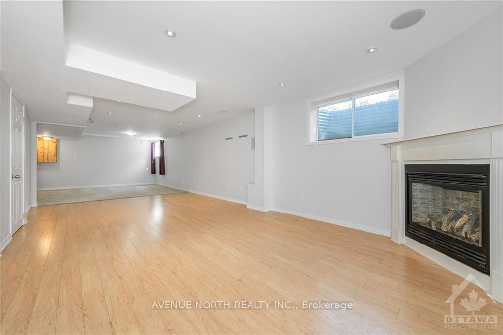Photo 24 of 2370 Le Ruisseau Circle, Ottawa, Chapel Hill South - Orleans Village — HOMEH