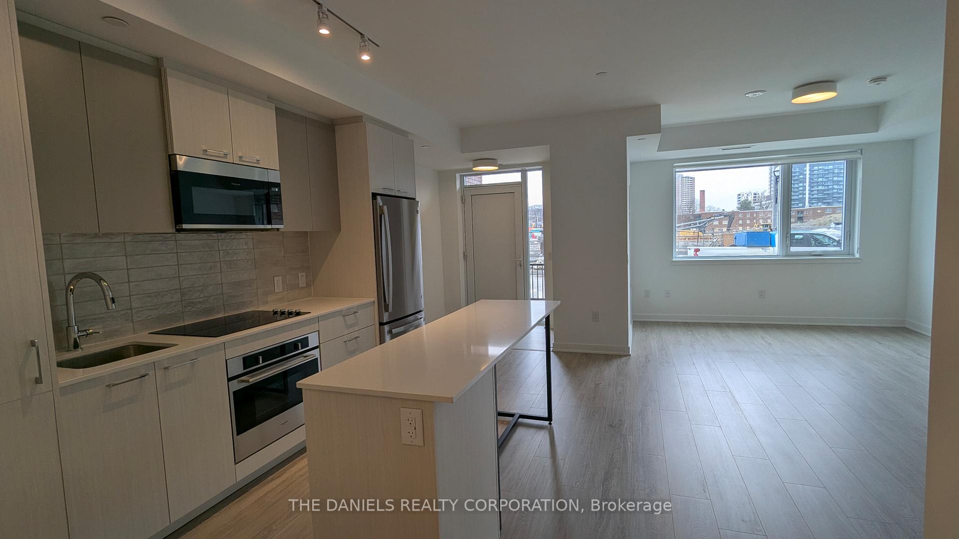Photo 6 of Unit 112, 30 Dreamers Way, Toronto, Regent Park — HOMEH