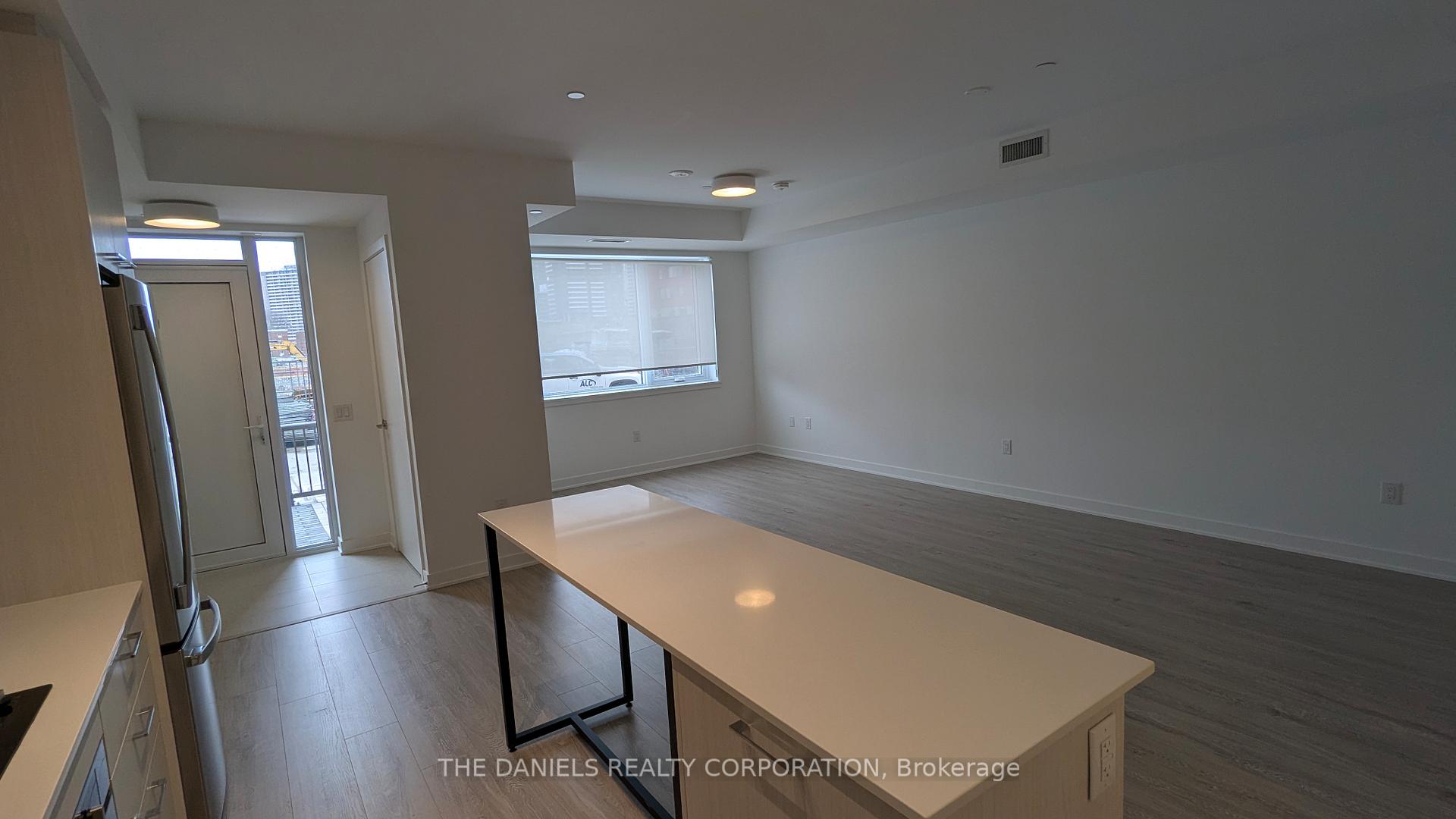 Photo 10 of Unit 112, 30 Dreamers Way, Toronto, Regent Park — HOMEH