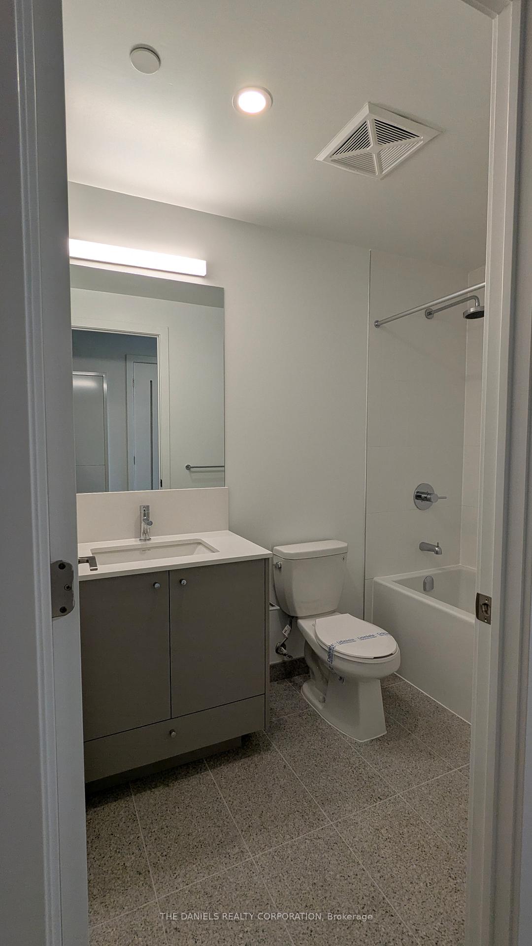 Photo 12 of Unit 112, 30 Dreamers Way, Toronto, Regent Park — HOMEH