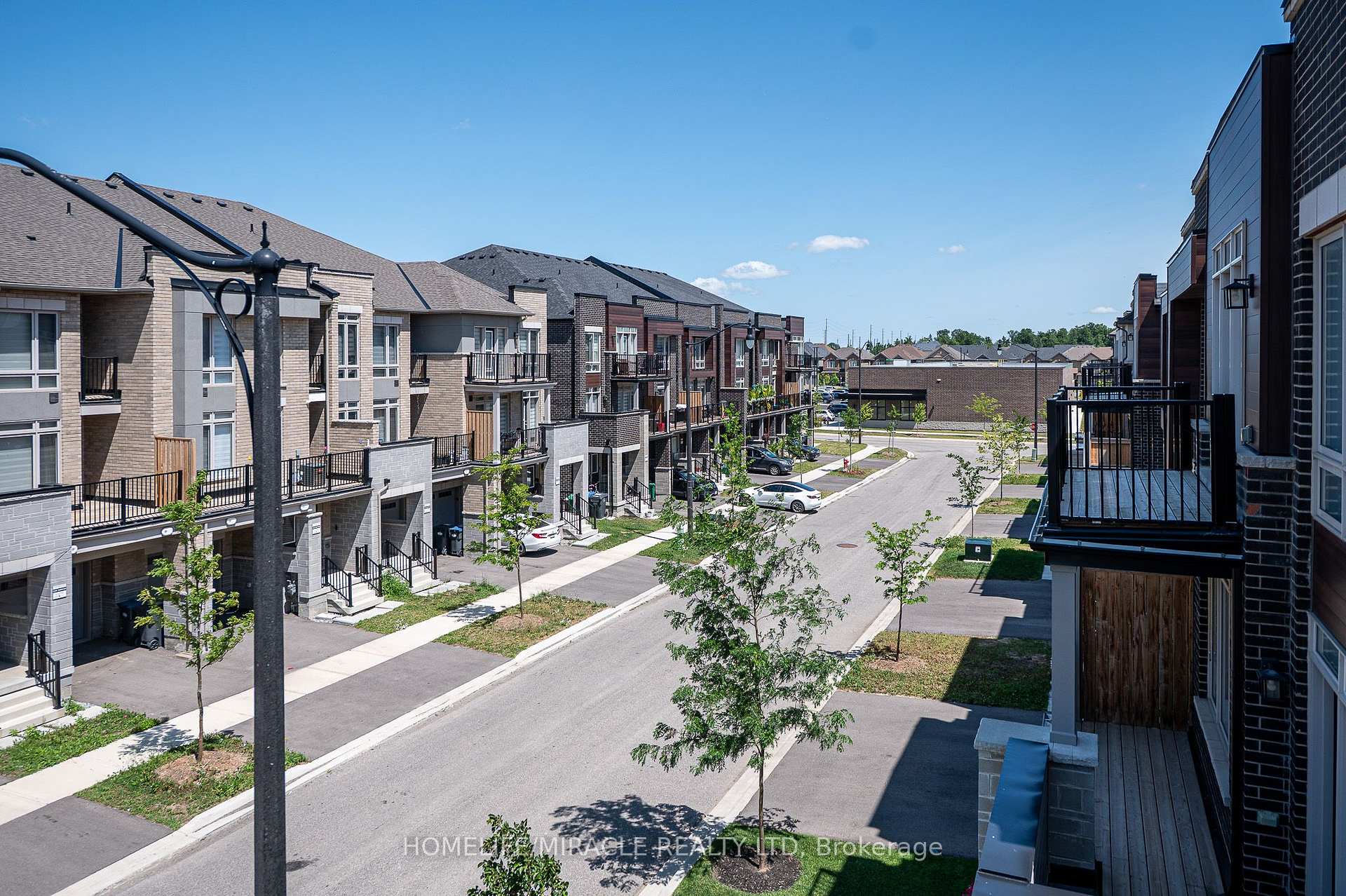 Photo 28 of 23 Arrowview Drive, Brampton, Northwest Brampton — HOMEH