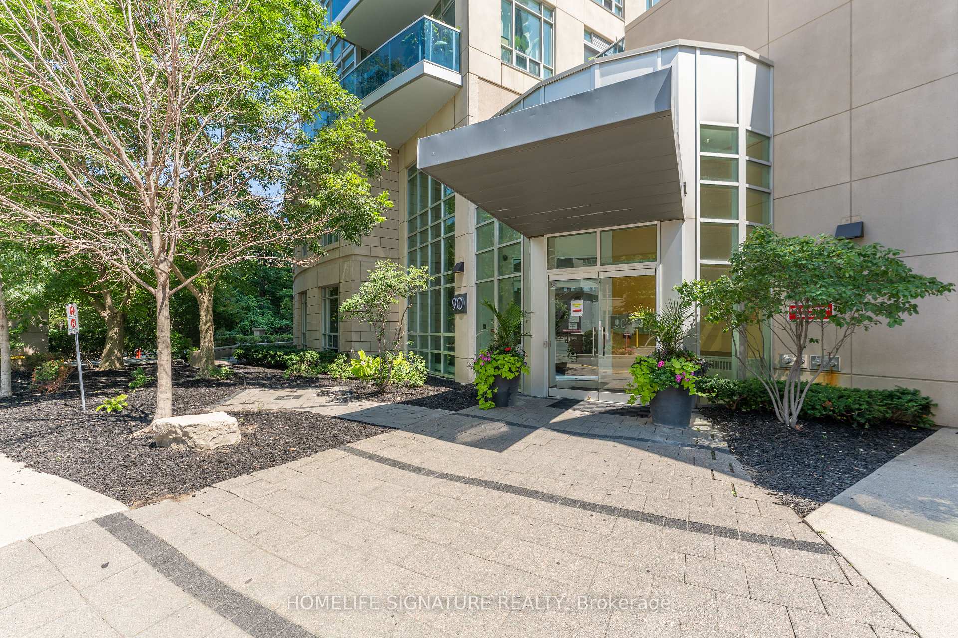 Photo 5 of Unit 307, 90 Absolute Avenue, Mississauga, City Centre — HOMEH