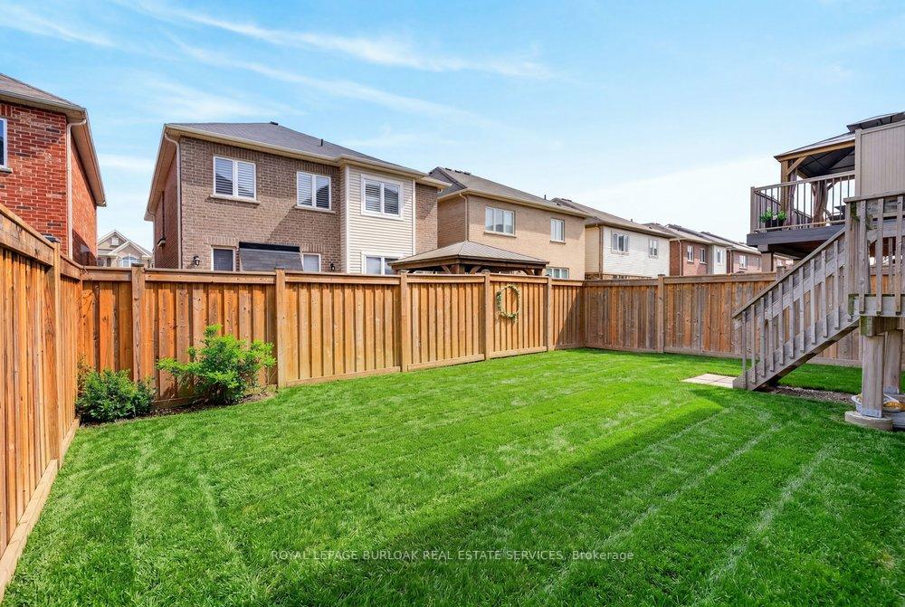 Photo 36 of 145 Stillwater Crescent, Hamilton, Waterdown — HOMEH