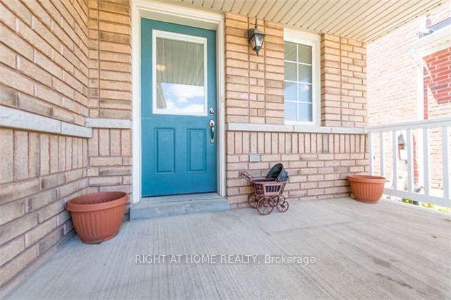 Photo 3 of 780 Ormond Drive, Oshawa, Samac — HOMEH