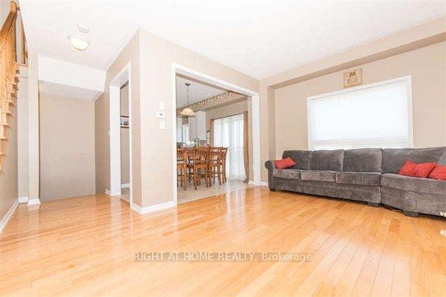 Photo 7 of 780 Ormond Drive, Oshawa, Samac — HOMEH
