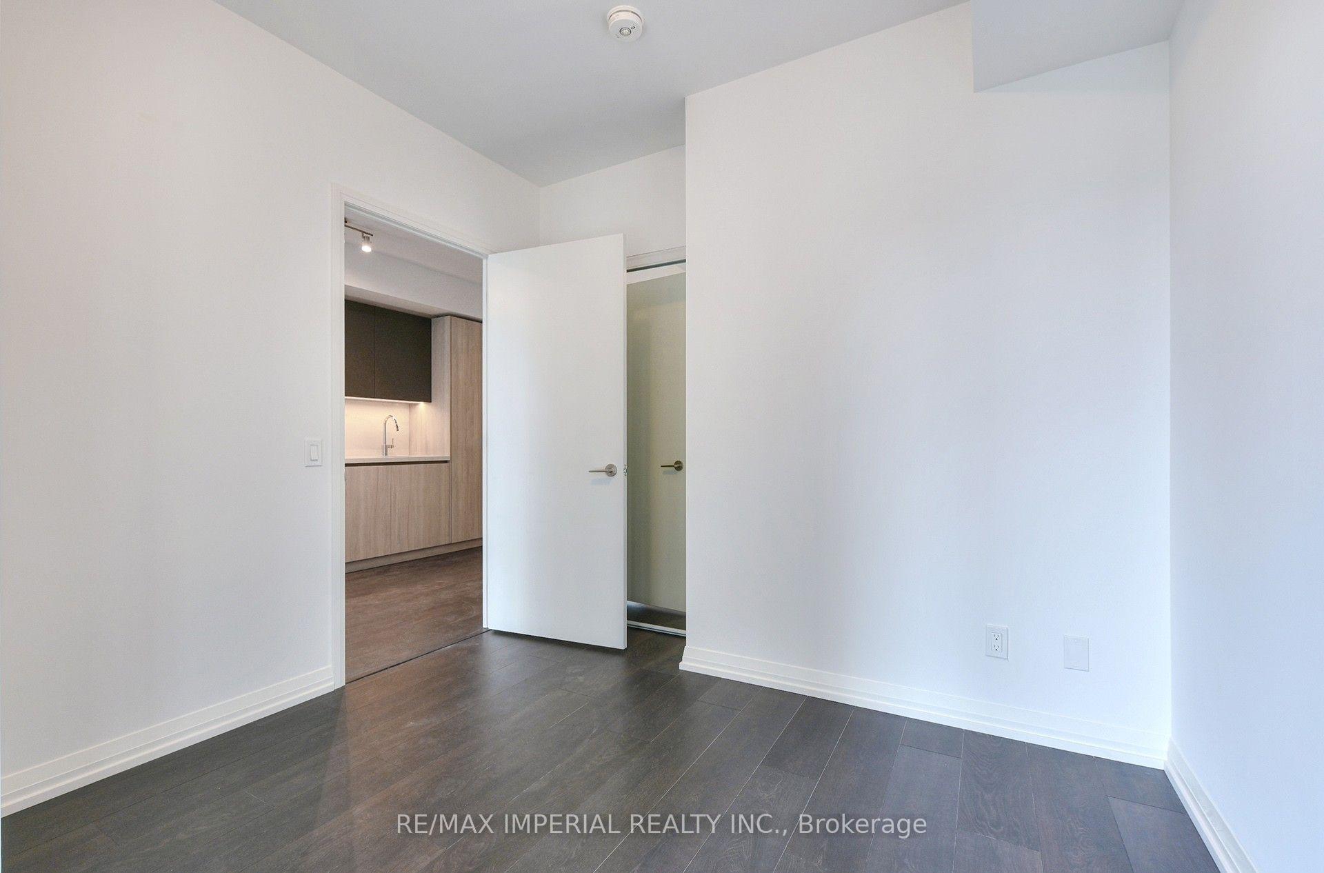Photo 9 of Unit 2015, 400 King Street W, Toronto, Waterfront Communities — HOMEH