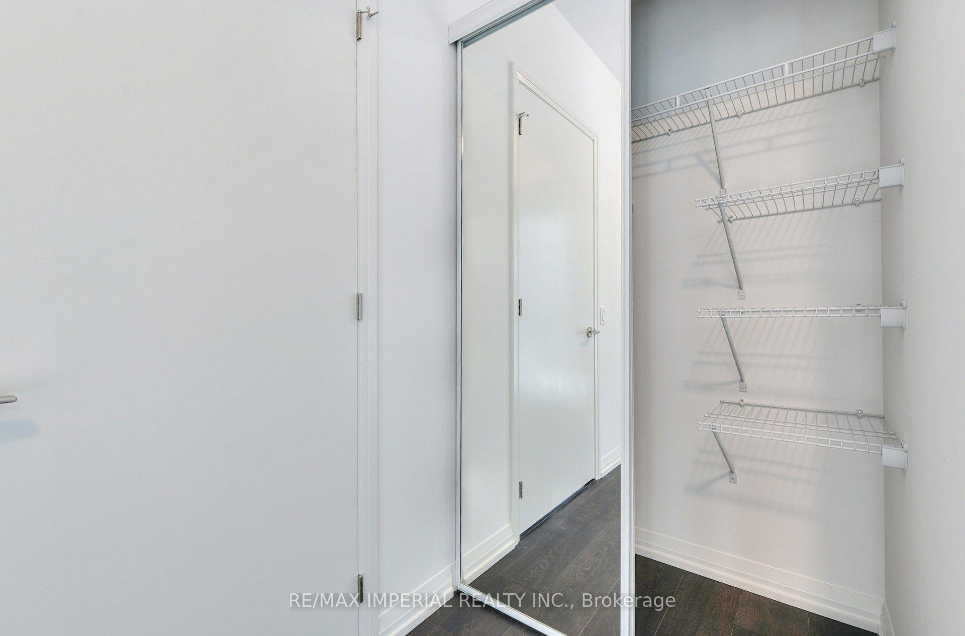 Photo 10 of Unit 2015, 400 King Street W, Toronto, Waterfront Communities — HOMEH