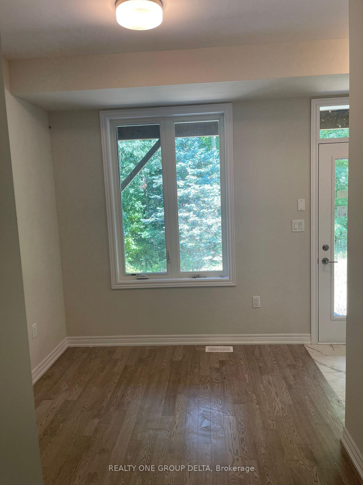 Photo 23 of 57 Folcroft Street, Brampton, Credit Valley — HOMEH