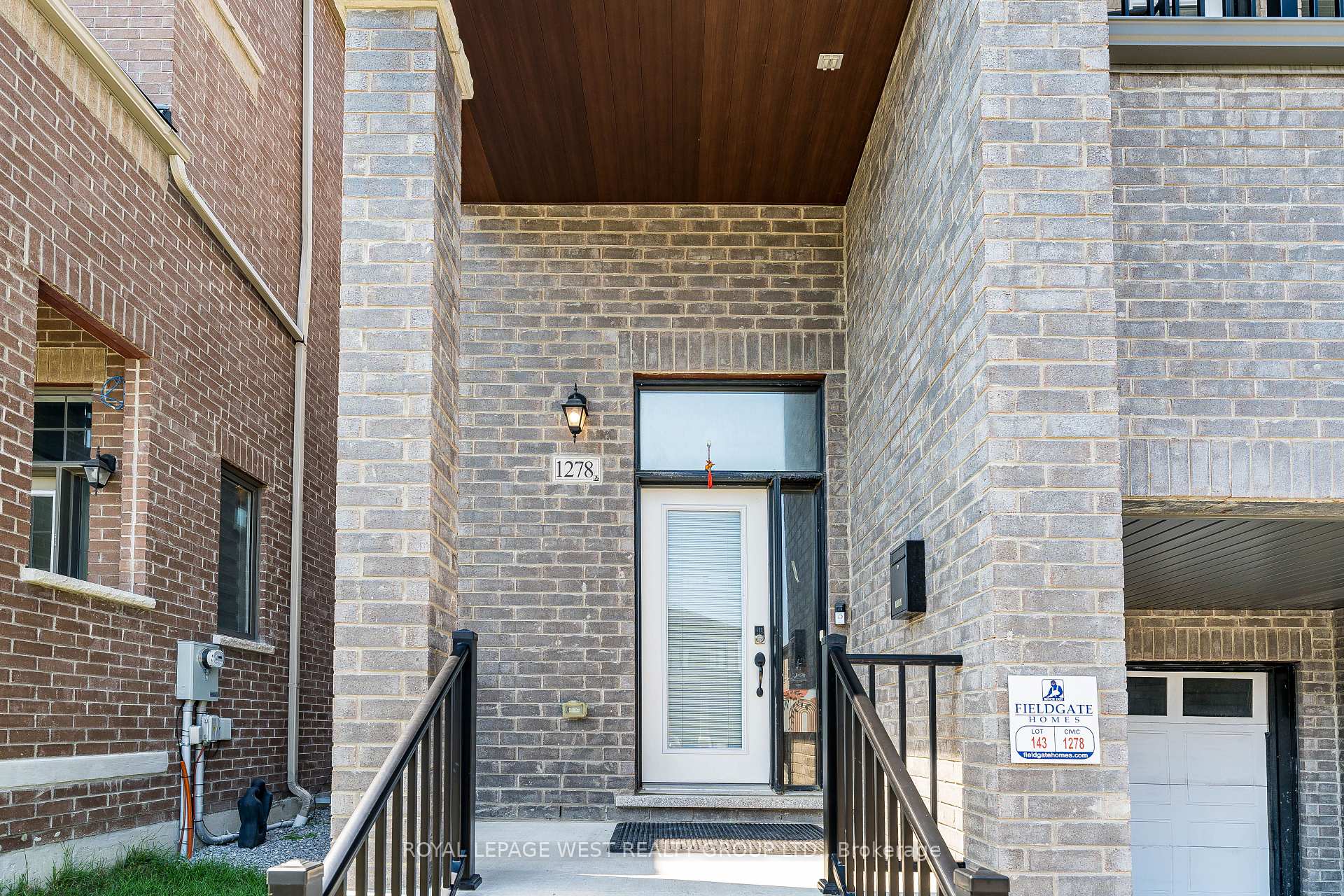 Front of 1278 Aquarius Trail