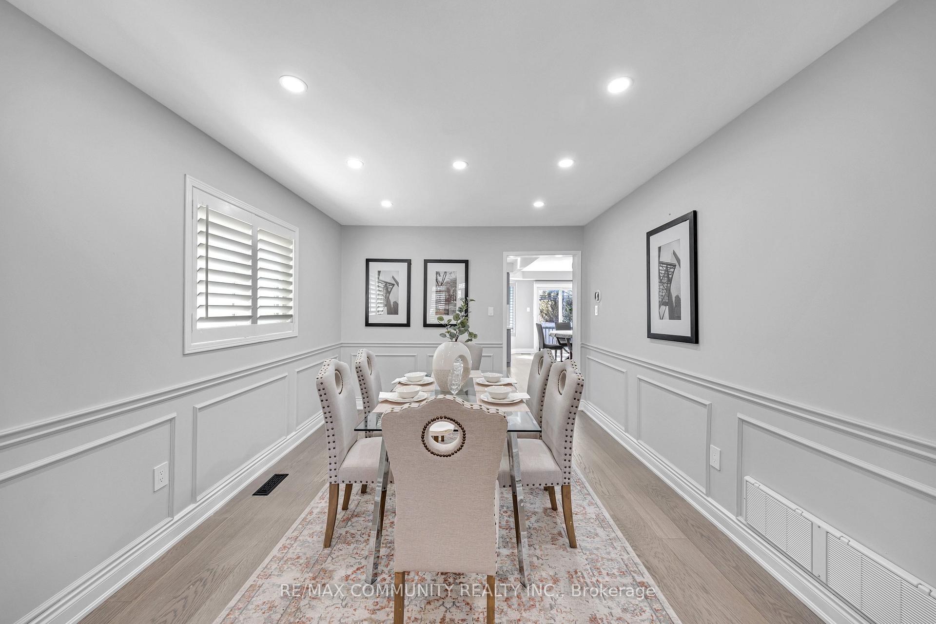 Photo 10 of 5326 Segriff Drive, Mississauga, East Credit — HOMEH