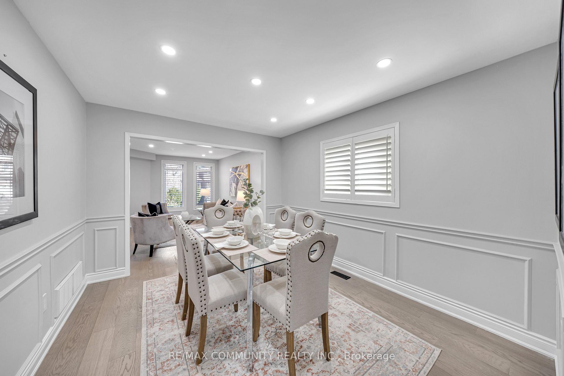 Photo 11 of 5326 Segriff Drive, Mississauga, East Credit — HOMEH