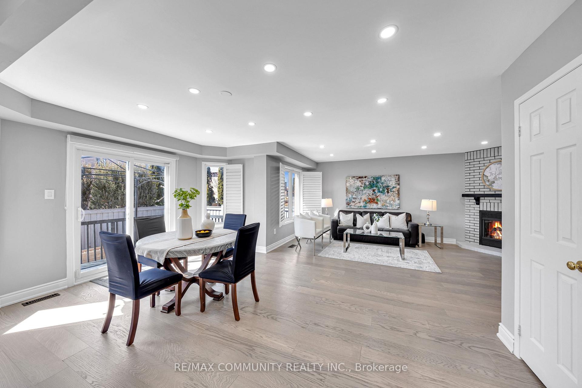 Photo 15 of 5326 Segriff Drive, Mississauga, East Credit — HOMEH