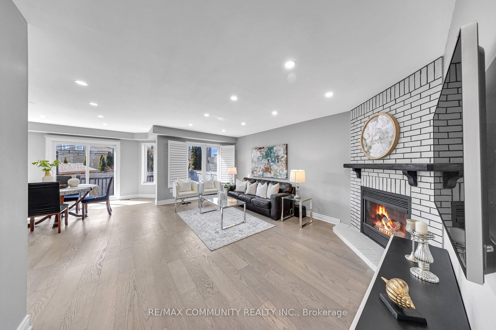 Photo 18 of 5326 Segriff Drive, Mississauga, East Credit — HOMEH