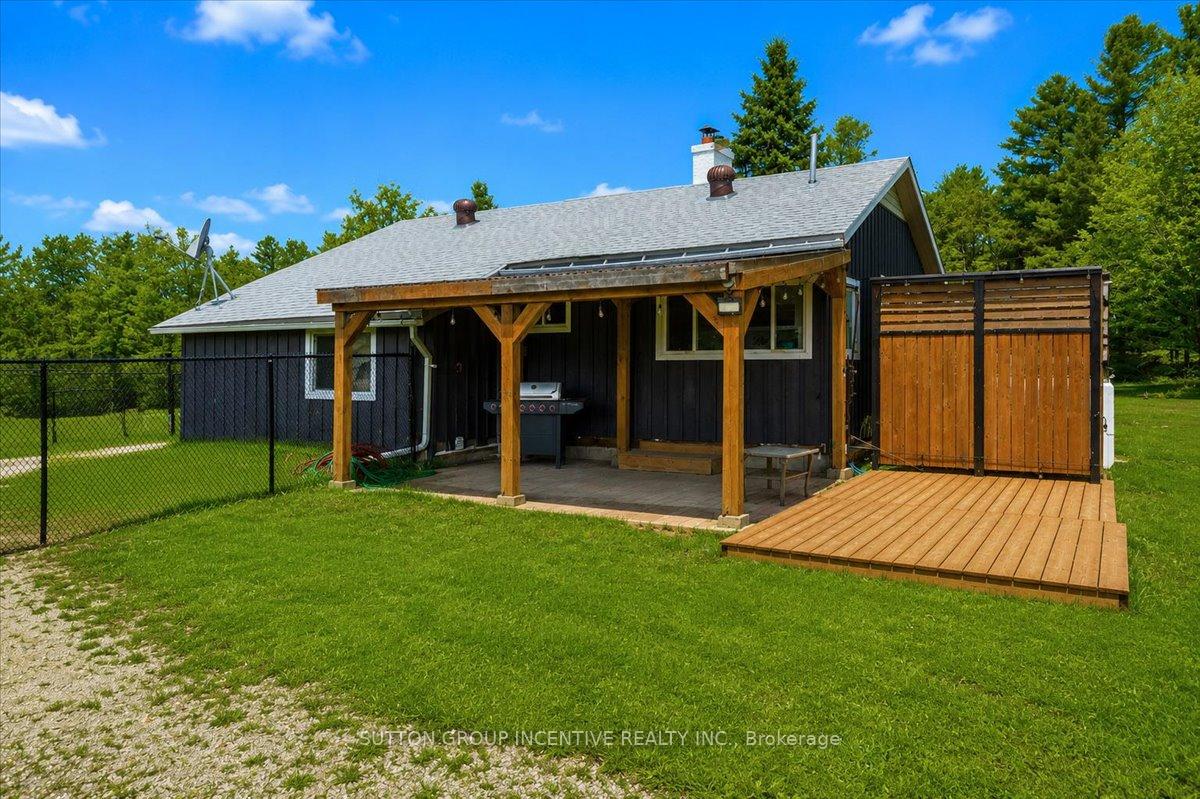 Photo 22 of 1823 Coopers Falls Road, Ramara, Rural Ramara — HOMEH