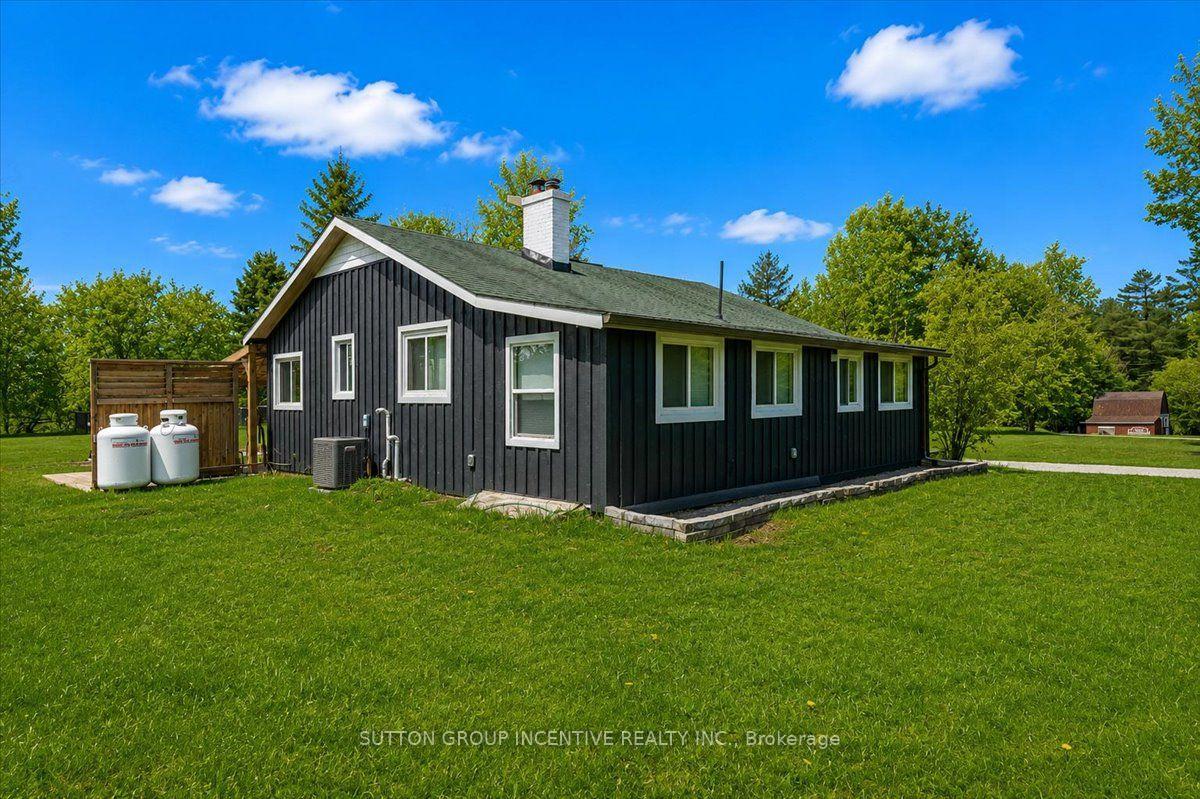 Photo 23 of 1823 Coopers Falls Road, Ramara, Rural Ramara — HOMEH