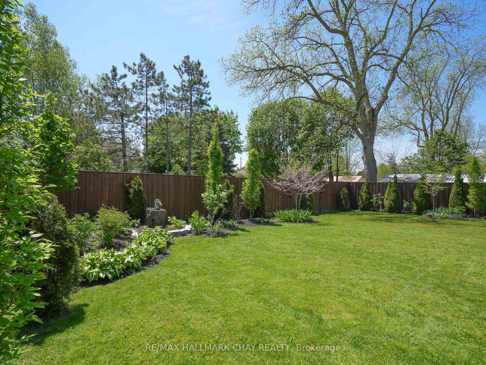 Photo 4 of 97 Nelson Street W, New Tecumseth, Alliston — HOMEH