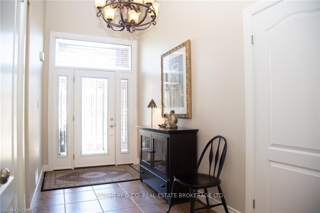 Photo 3 of 72 Willowdale Crescent, Norfolk, Port Dover — HOMEH