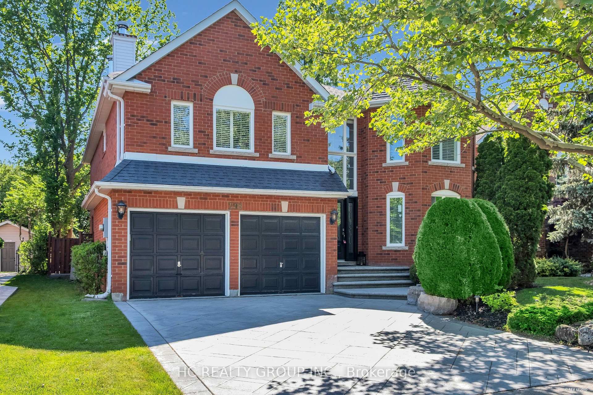 Front of 298 Northwood Drive