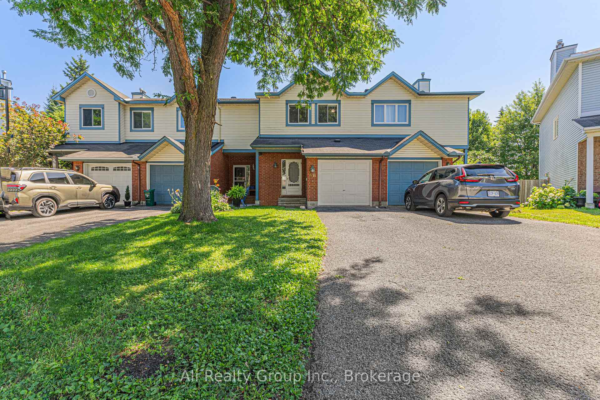Photo 1 of 68 Piper Crescent, Ottawa, Kanata - Morgan's Grant/South March — HOMEH