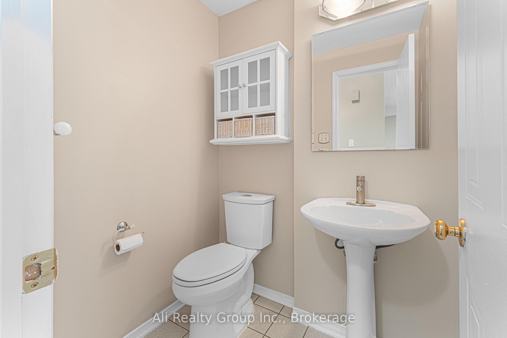 Photo 2 of 68 Piper Crescent, Ottawa, Kanata - Morgan's Grant/South March — HOMEH