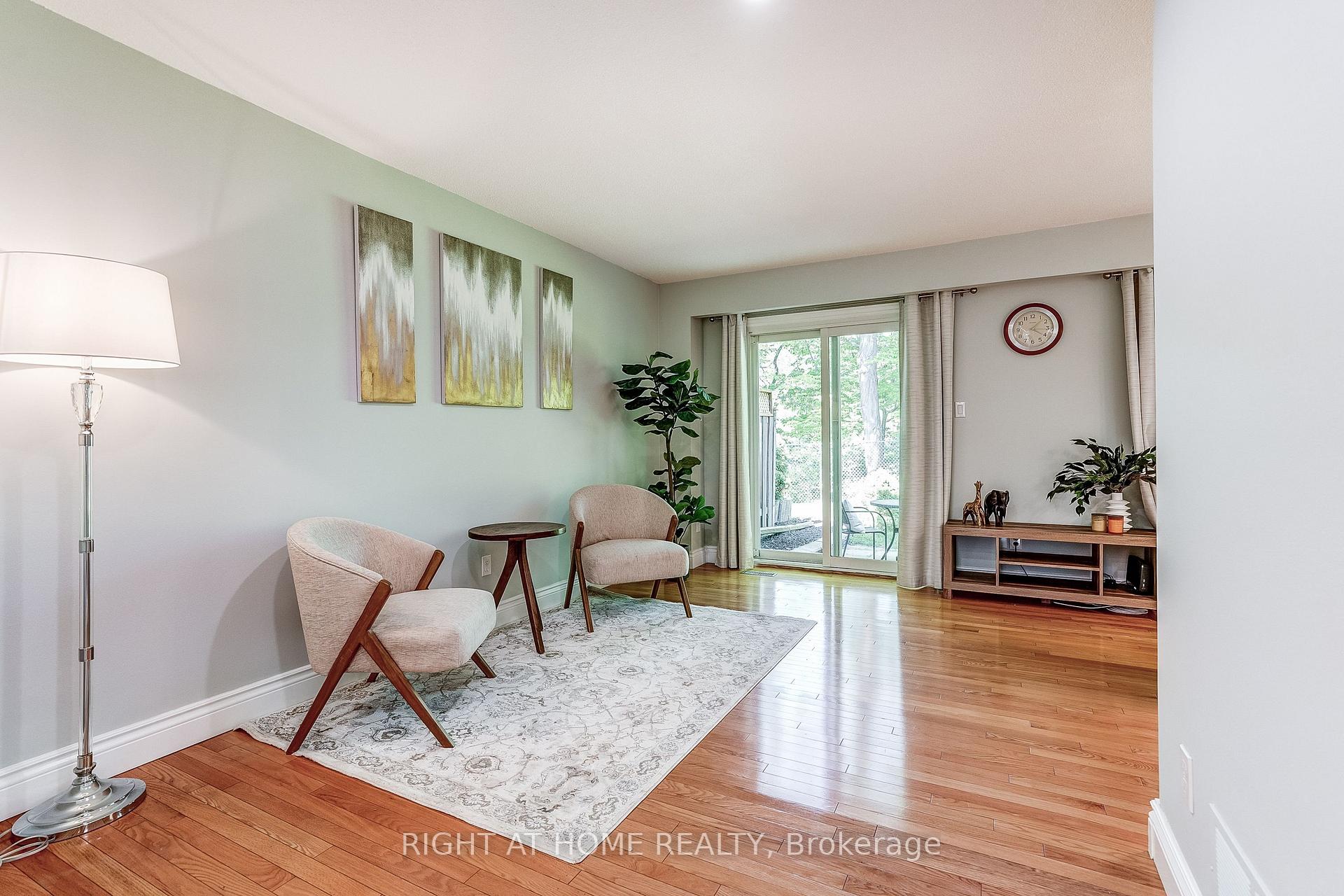 Photo 4 of Unit 55, 2120 Rathburn Road E, Mississauga, Rathwood — HOMEH