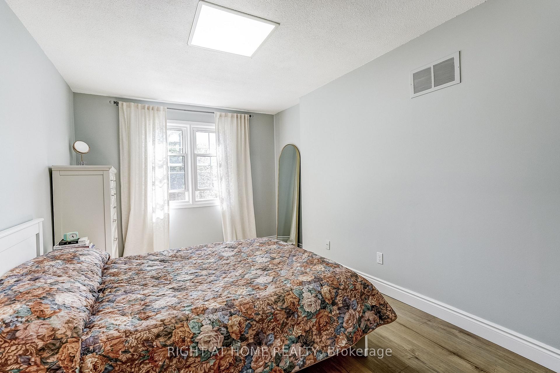 Photo 15 of Unit 55, 2120 Rathburn Road E, Mississauga, Rathwood — HOMEH